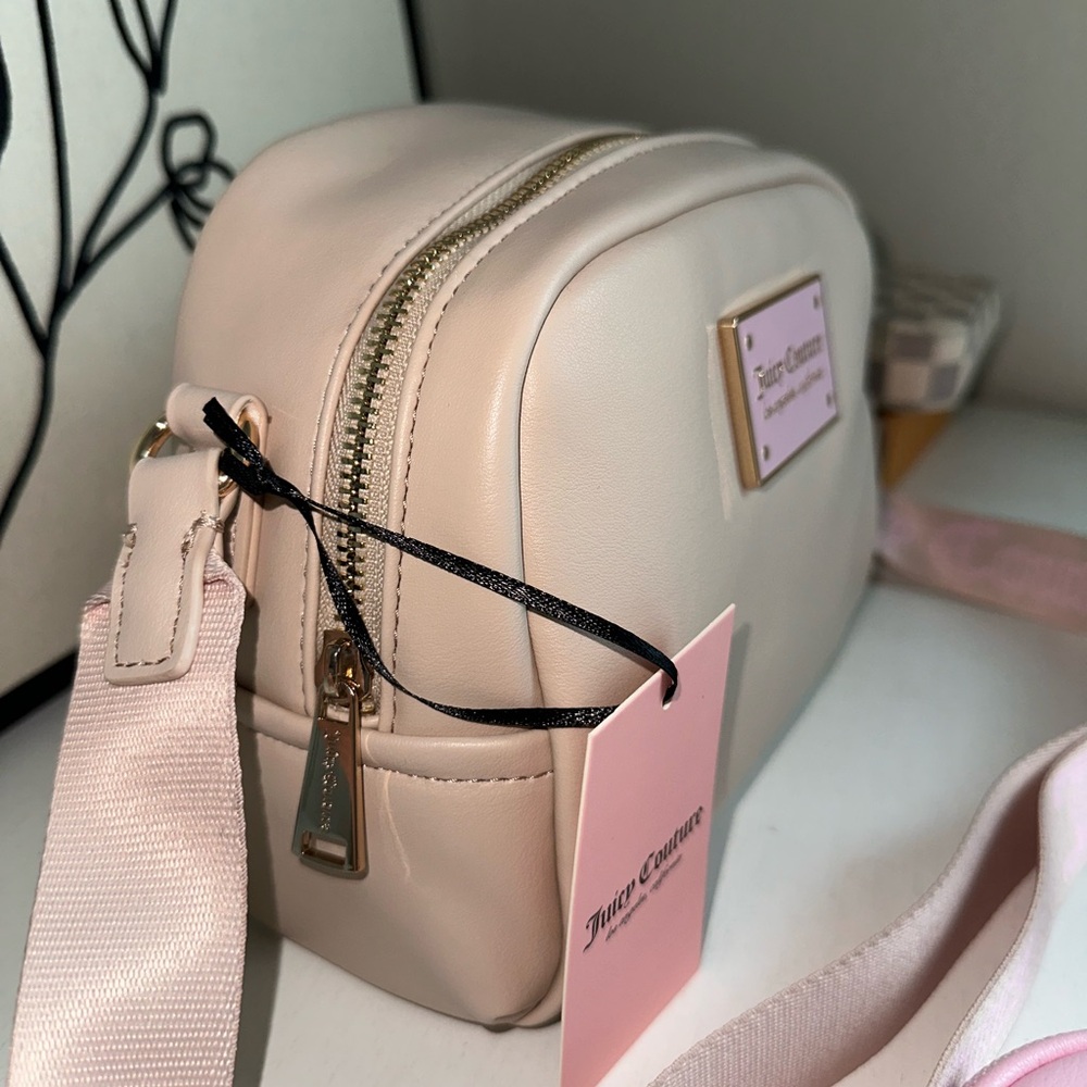 Juicy Couture  Puffed Up Crossbody - Picture 3 of 4